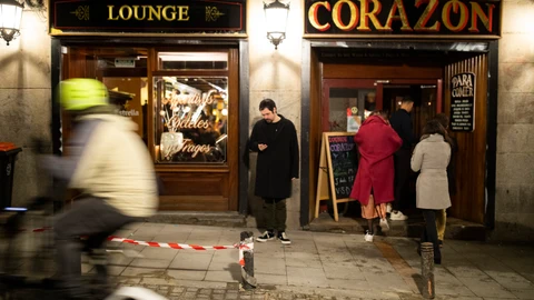 Bares y restaurante tendrán que cerrar a las 21:00