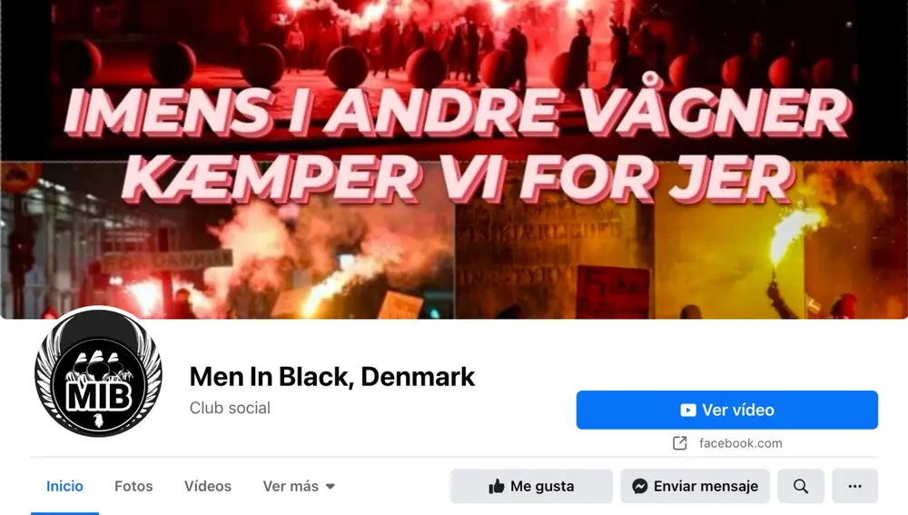 Perfil del grupo ultra Men in Black en Facebook con la leyenda &quot;Mientras otros son unos vagos, nosotros luchamos por ti&quot;.