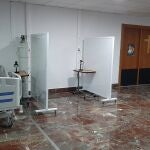 El Hospital de Elche (Alicante) ha tenido que habilitar camas en la cafetería y en la capilla para pacientes sin covid