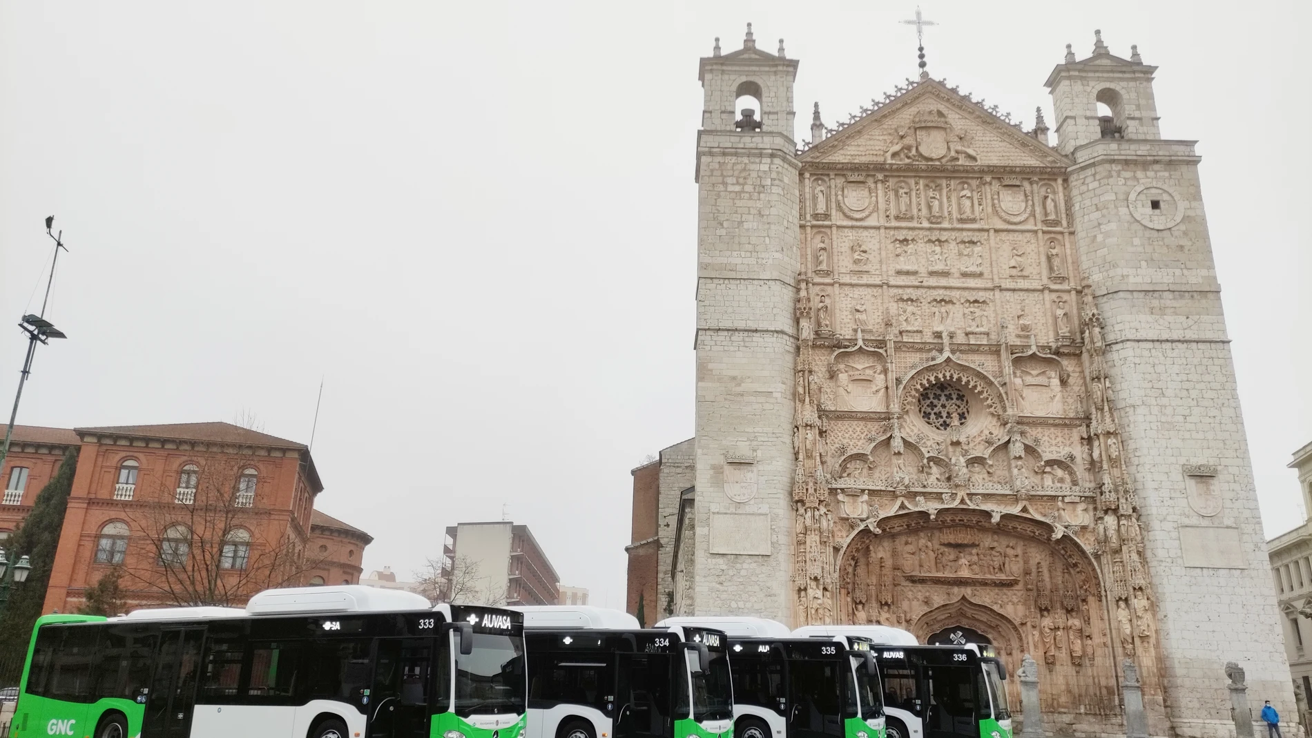 Flota de nuevos autobuses de Auvasa