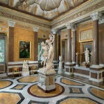 Tercera sala de la Galería Borghese. Apolo y Dafne de Gian Lorenzo Bernini