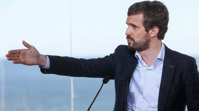 El líder del PP, Pablo Casado, en un acto en Badalona esta campaña