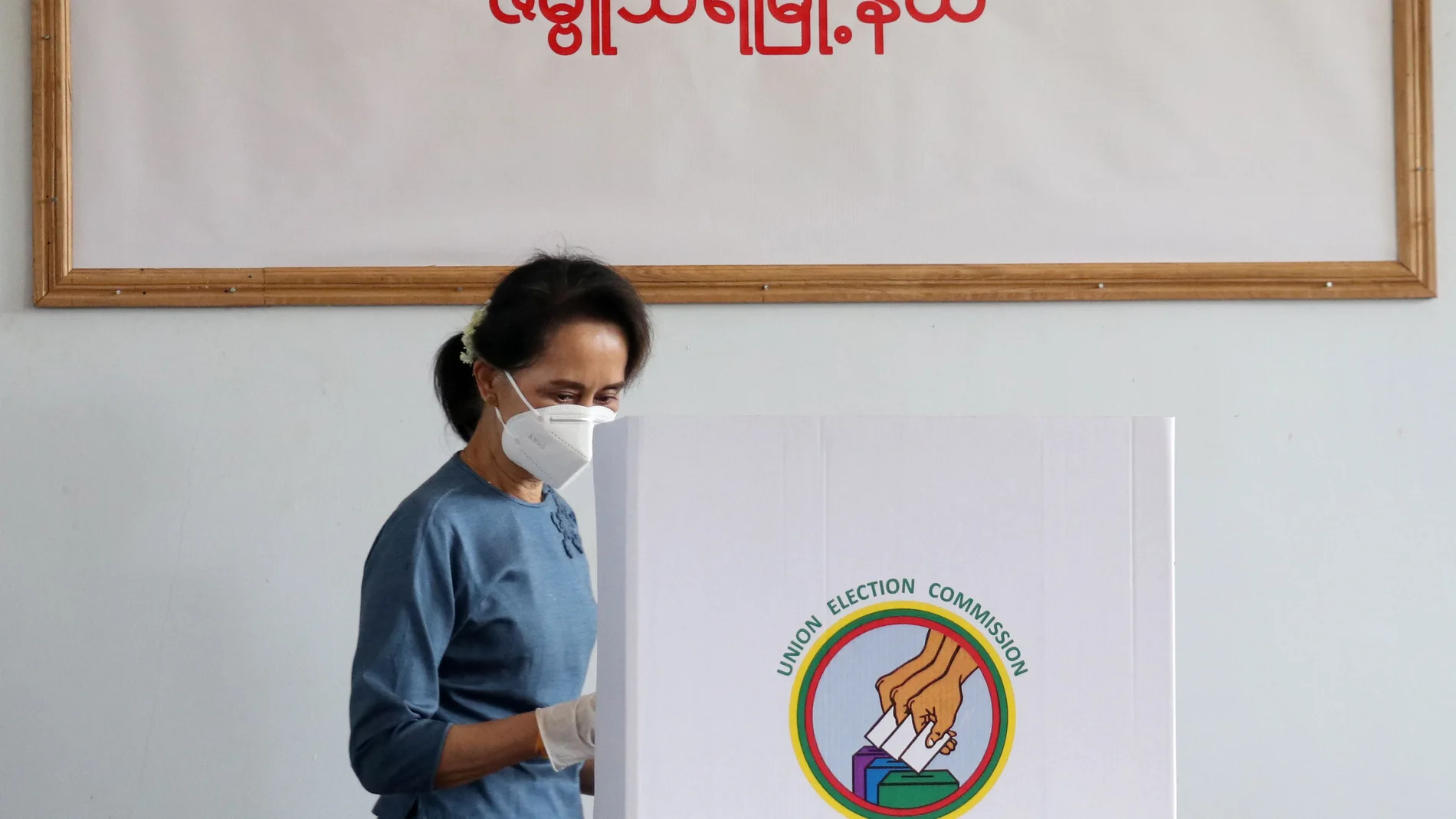 Aung San Suu Kyi, el día de las elecciones el pasado 29 de octubre
