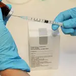 La compañía alemana CureVac, líder en tecnología ARN, desarrolla la vacuna junto a la farmacéutica Bayer