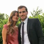 Sara Carbonero posa con Iker Casillas en 2017
