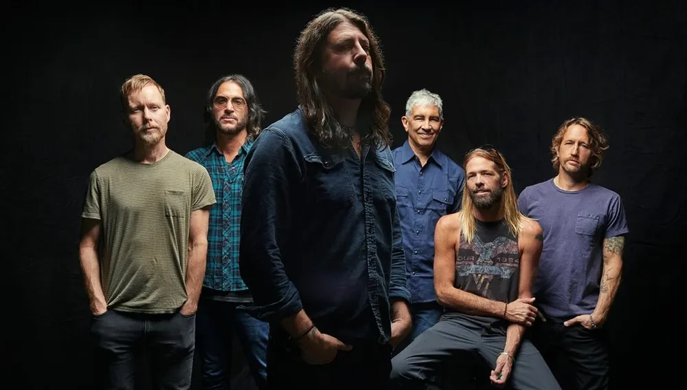 La banda estadounidense Foo Fighters publica "Medicine at Midnight"