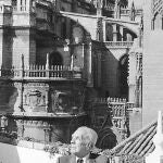 Borges frente a la Catedral
