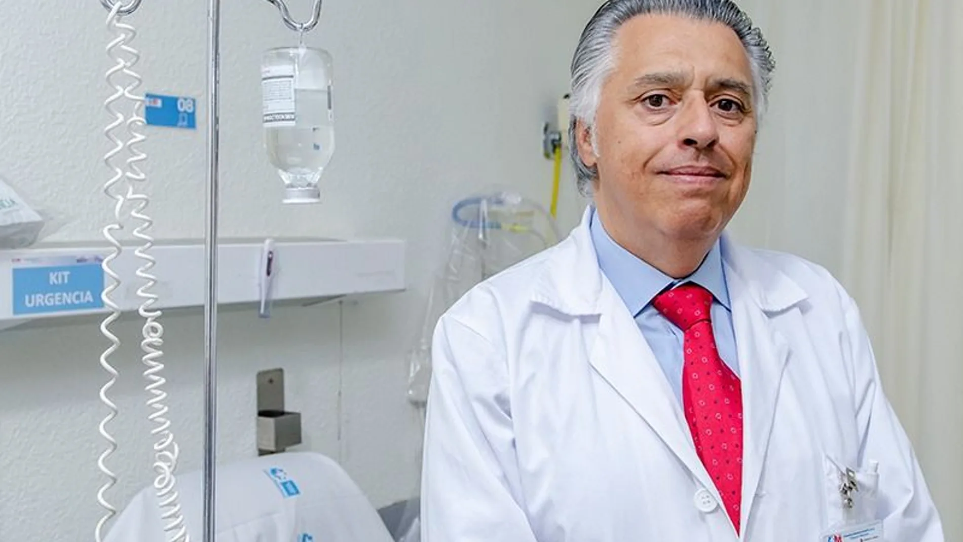 Dr. Javier Carbone, inmunólogo del Hospital Gregorio Marañón, en Madrid