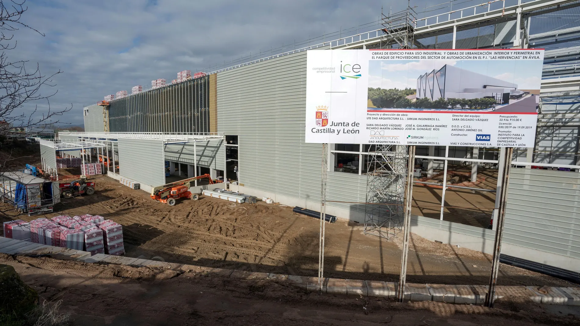 Las obras de la nueva planta de Nissan en Ávila continúan a buen ritmo