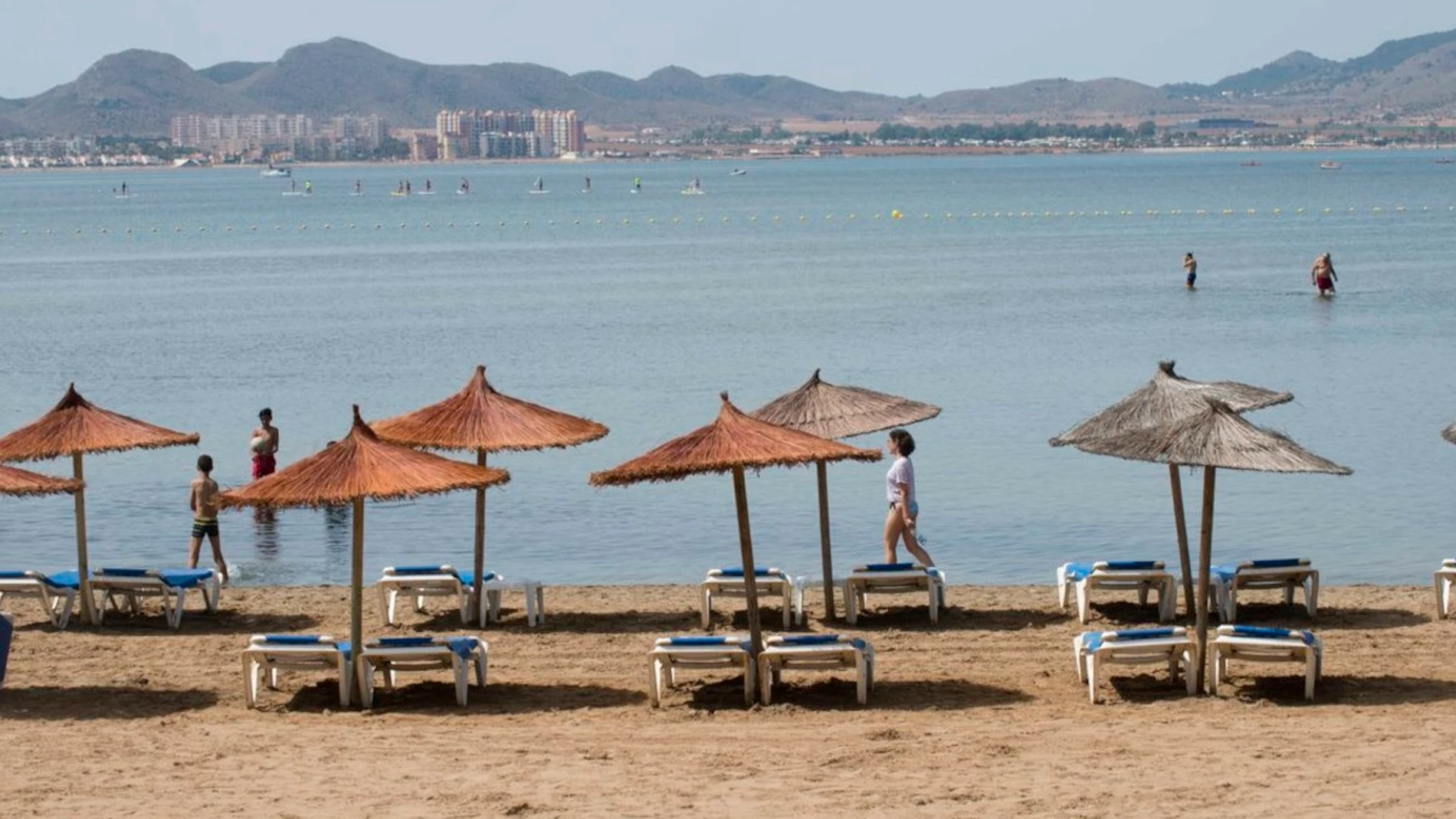 Imagen de una playa del Mar Menor en Cartagena