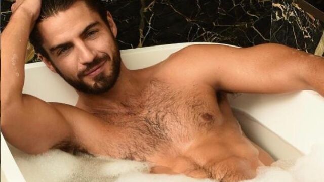 Maxi Iglesias cumple 30 años