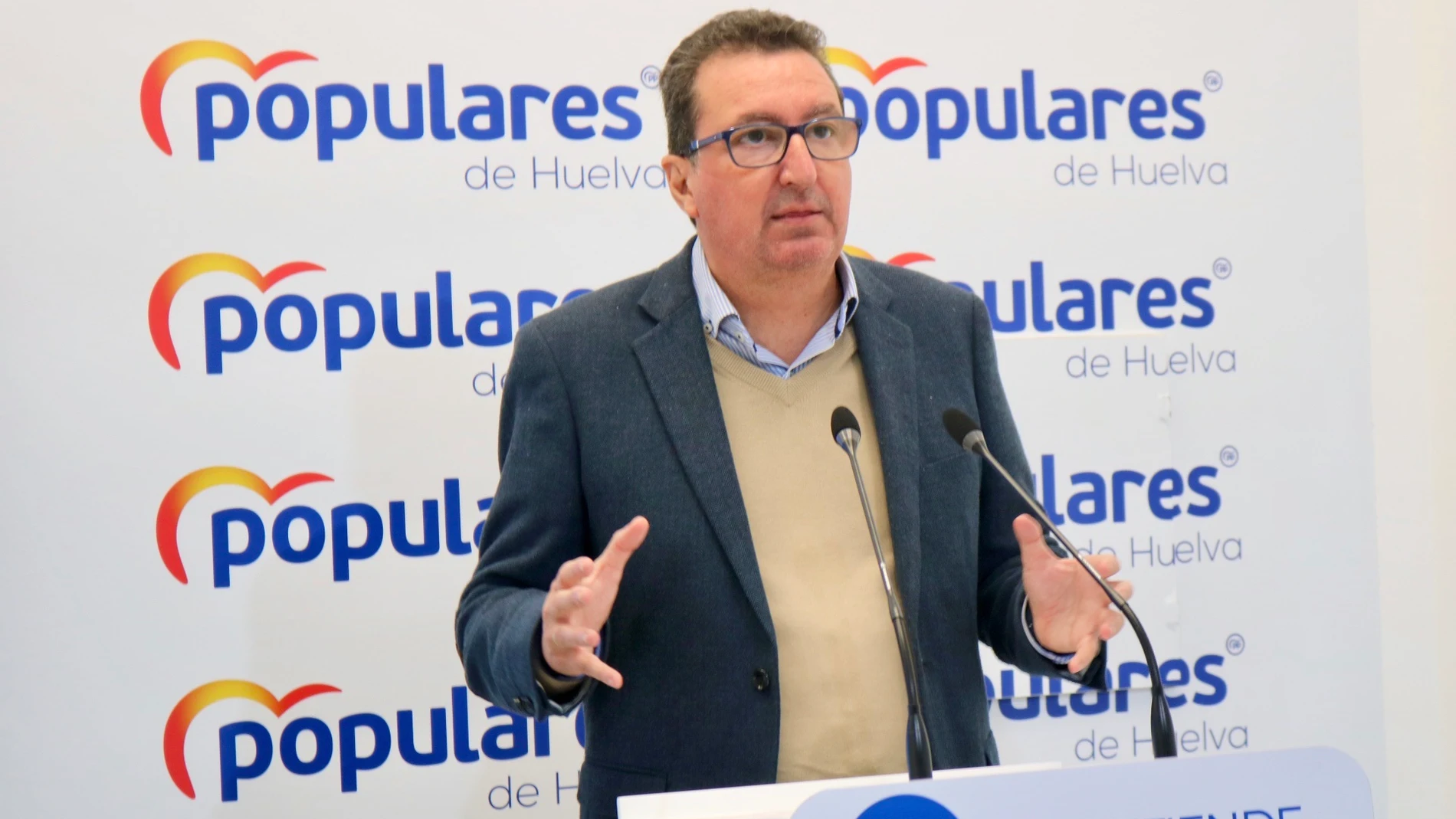 El presidente del PP de Huelva, Manuel Andrés González