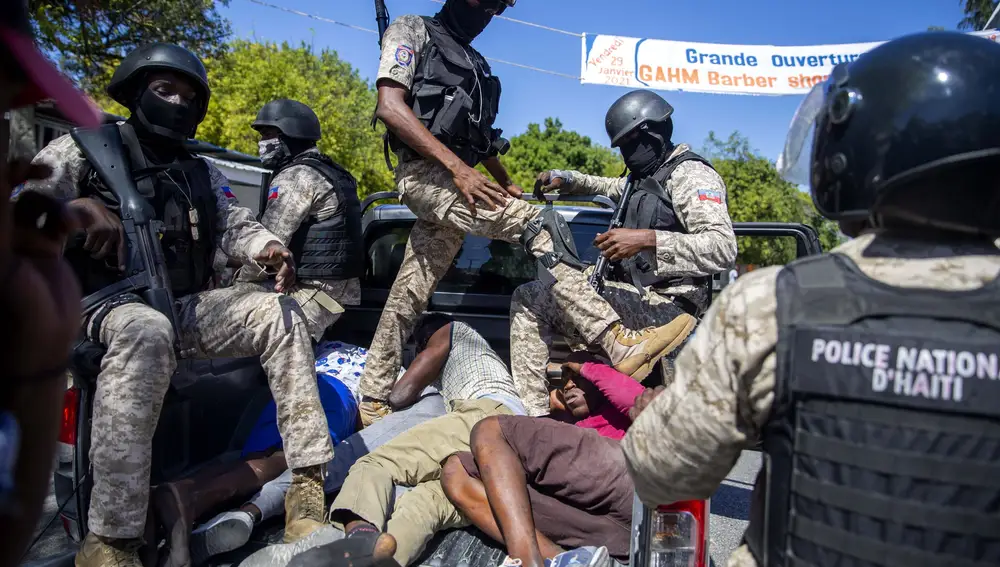 El presidente de Haití denuncia un intento de golpe de Estado y se mantiene en el poder
