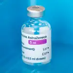  Sanidad vacunará con AstraZeneca a policías, militares y docentes