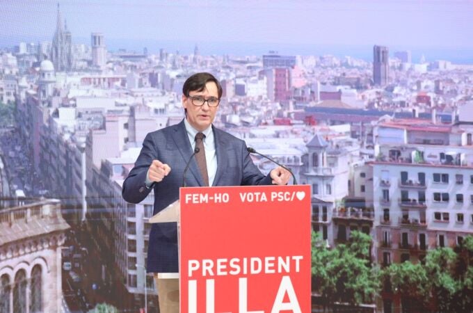 El candidato socialista a las elecciones catalanas, Salvador Illa, durante un acto telemático de campaña.