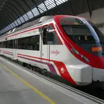 Imagen de un tren Civia en la estación sevillana de Santa Justa