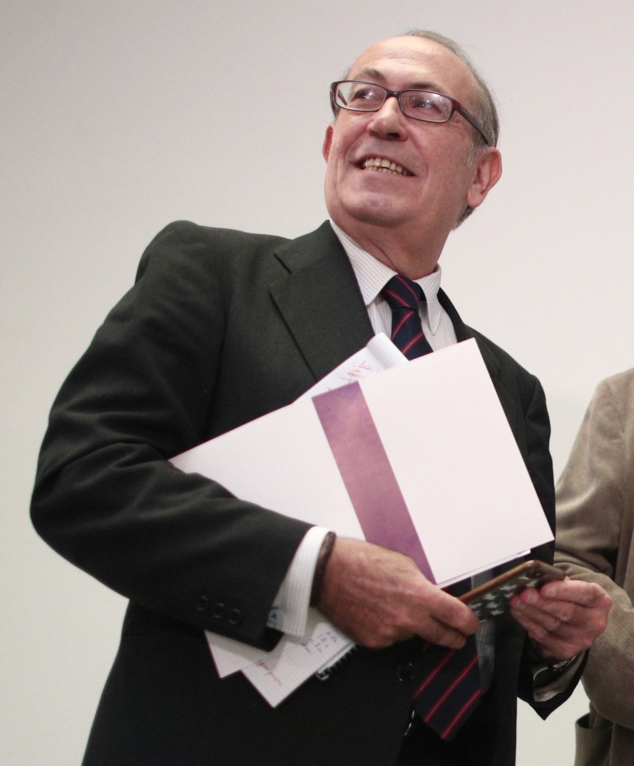 Nicolás Redondo en la presentación de un manifiesto contra el acuerdo PSOE-Podemos en la sede de la Fundación Diario Madrid