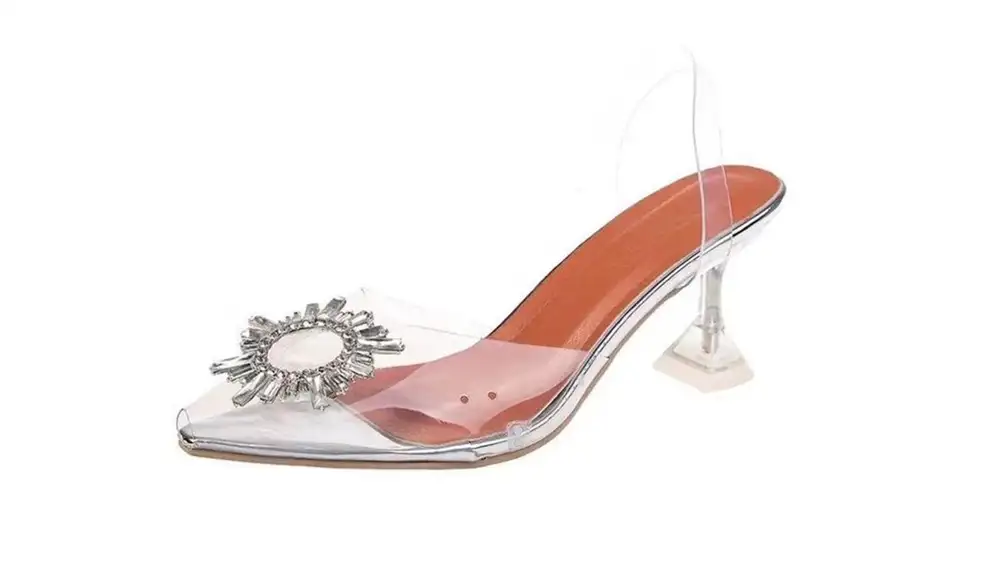 Sandalias Cinderella de la firma Fetiche Suances.