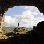 Algunas investigaciones sugieren que, pese a sus inferiores capacidades, neandertales y homo sapiens usaron tecnologías parecidas hasta la extinción de los primeros