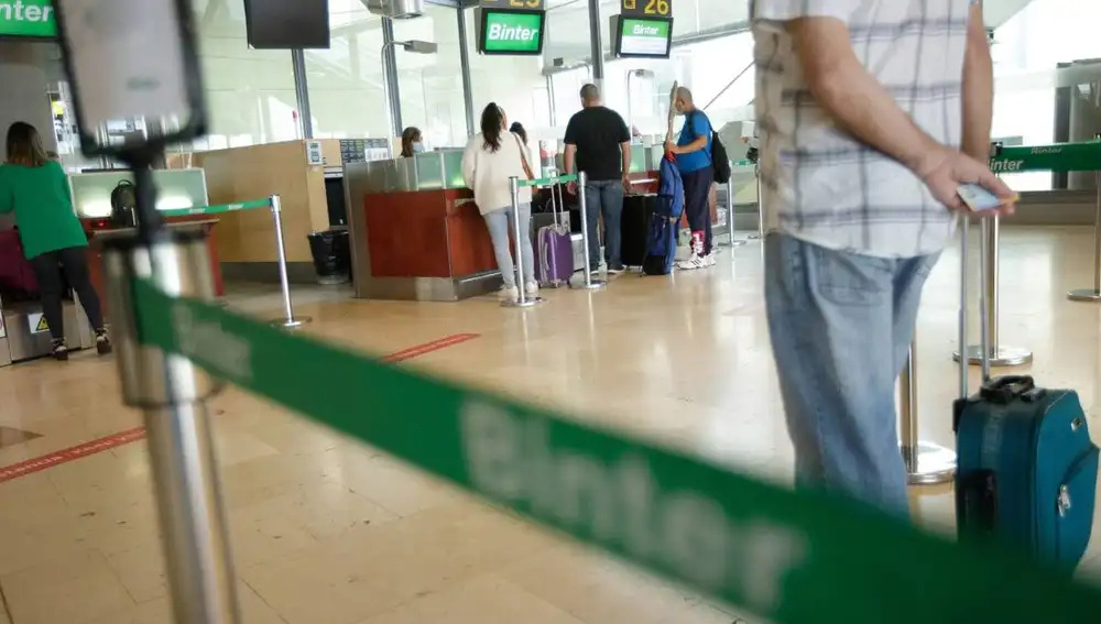 Aeropuerto de Tenerife Norte-Ciudad de La Laguna