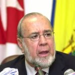 FILE - In this Nov. 14, 2002 file photo, former Ecuadorean President Gustavo Noboa speaks during a news conference in Havana, Cuba. Noboa has died on Tuesday, Feb. 16, 2021, at a hospital in the United States. (AP Photo/Cristobal Herrera)