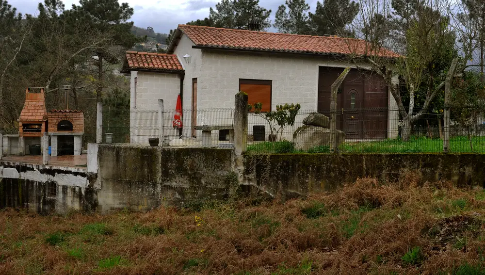 Vivienda donde esta madrugada ha sido apuñalada una mujer de 22 años y un hombre de 25, en Ourense, Galicia