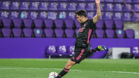 Hugo Duro con el Real Madrid.