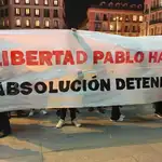  Cinco detenidos en Madrid por quemar un contenedor tras la concentración de Callao