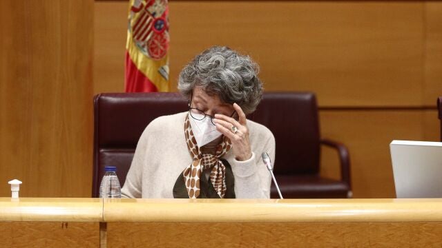 La administradora única de RTVE, Rosa María Mateo en una de sus comparecencias en la Comisión Mixta de Control Parlamentario de RTVE