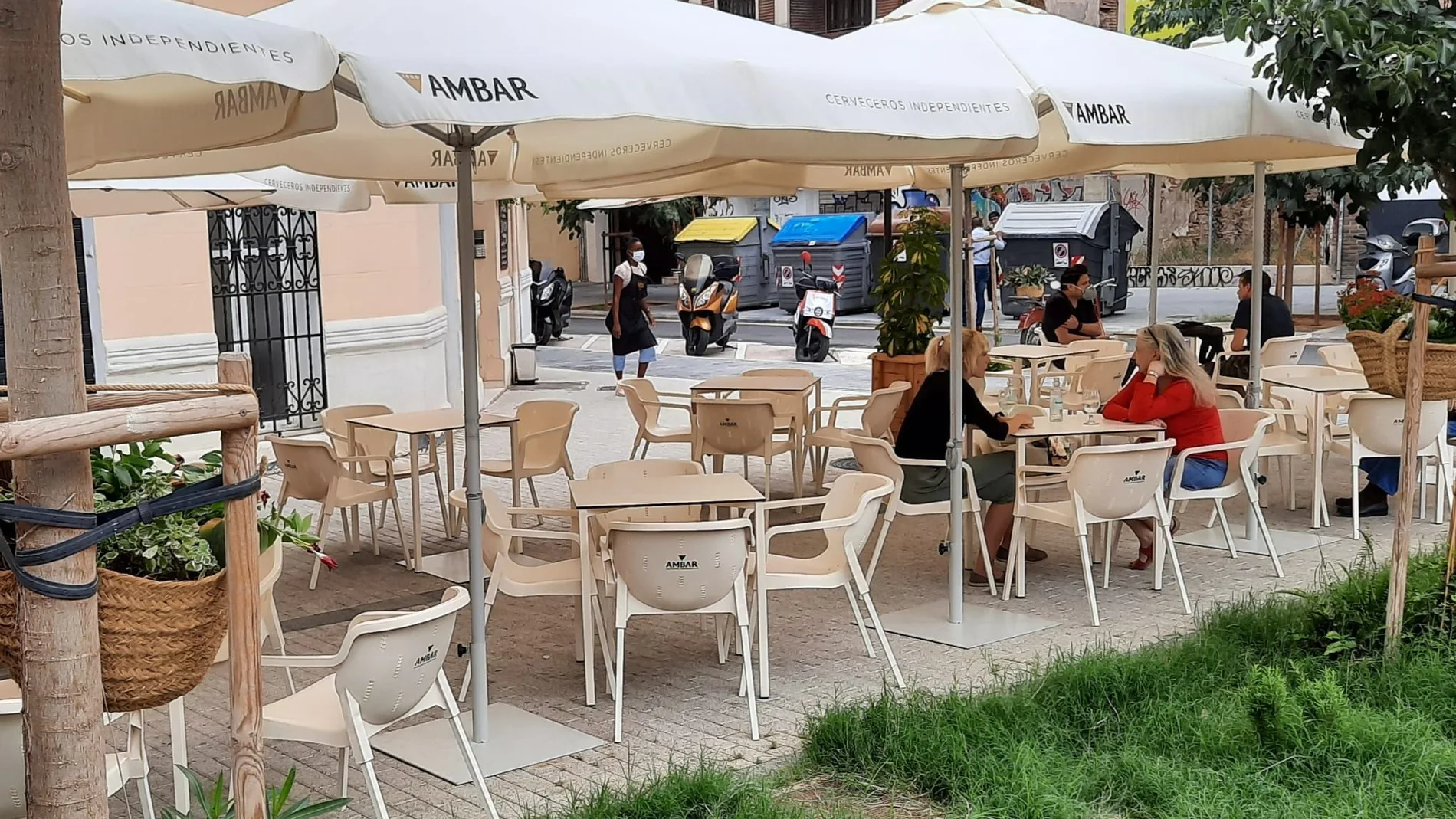 El terraceo se convertirá en un imperio en el que el sol se pone a las 18.00 horas