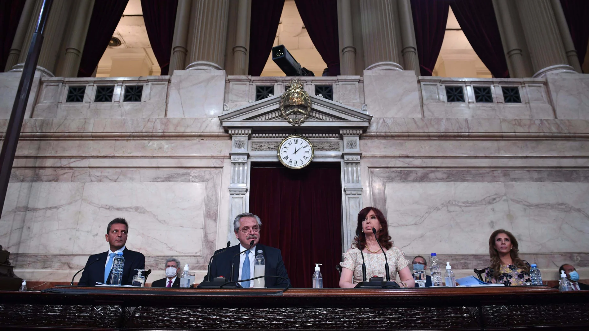 01 March 2021, Argentina, Buenos Aires: Alberto Fernandez (2nd L), president of Argentina, delivers his State of the Nation address to mark the opening of the 2021 congressional session. Photo: Prensa Senado/telam/dpa01/03/2021 ONLY FOR USE IN SPAIN