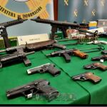 Algunas de las armas que se ha incautado la Guardia Civil