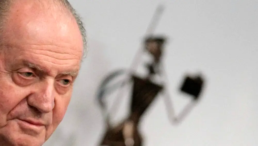 Don Juan Carlos, durante el acto de entrega de galardones de la XXVIII edición de los Premios Internacionales de Periodismo &quot;Rey de España&quot;