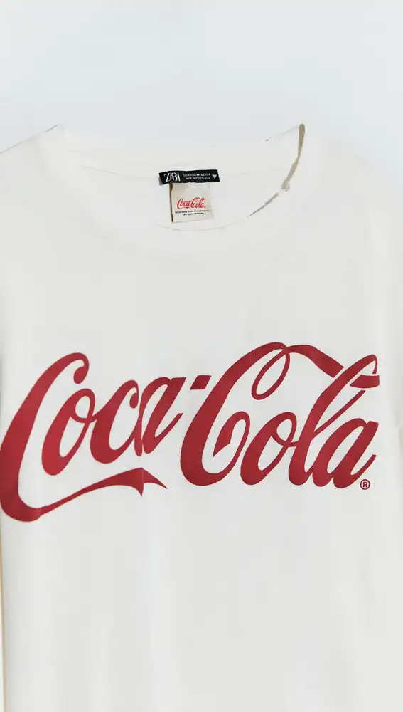 Camiseta Coca Cola.