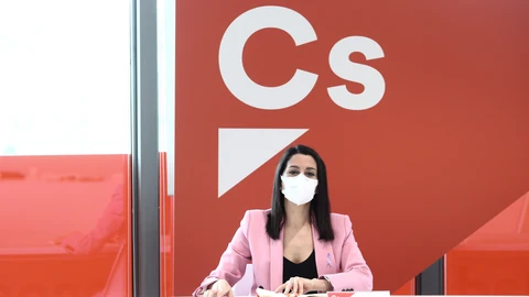 La presidenta de Ciudadanos, Inés Arrimadas, durante una reunión del Comité Permanente de Ciudadanos, en Madrid, (España), a 8 de marzo de 2021.08 MARZO 2021;RUEDA DE PRENSA;ARRIMADASEduardo Parra / Europa Press08/03/2021