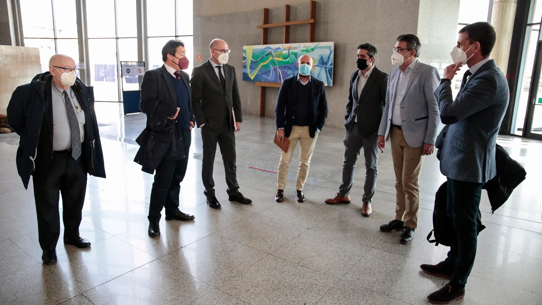 Reunión de constitución del grupo de trabajo específico de Laboratorios Ovejero, con los representantes de los agentes económicos y sociales en León