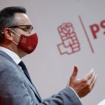 El secretario general del PSRM y portavoz del Grupo Parlamentario Socialista, Diego Conesa