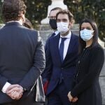 La líder de Ciuaddanos, Inés Arrimadas (d), asiste al acto de Estado de reconocimiento y memoria a todas las víctimas del terrorismo