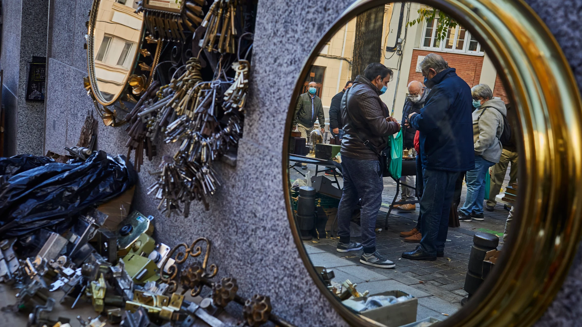 El Rastro es el mercadillo callejero más famoso de Madrid y seguramente de España
