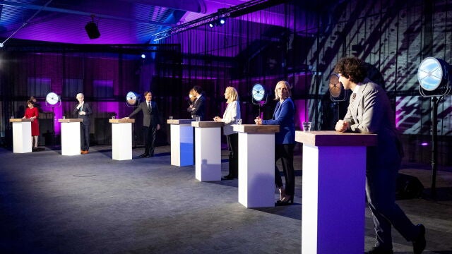 Los líderes de los siete mayores partidos holandeses participan el sábado en un debate electoral en Den Bosch