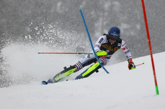 Clement Noel gana el Slalom en Kranjska Gora y Marco Schwarz se lleva el Globo de Slalom