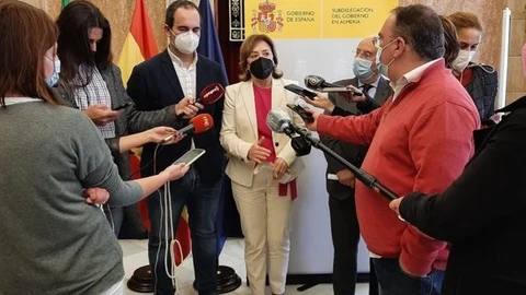 El alcalde de Carboneras, José Luis Amérigo, junto a la ex delegada del Gobierno Sandra García15/03/2021
