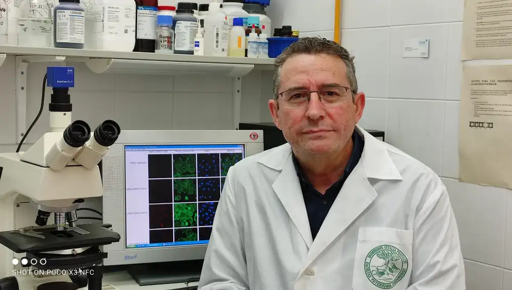 El profesor titular de Genética en la Universidad de Córdoba, Juan José Garrido, coordina el proyecto