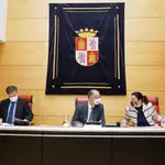 El presidente de las Cortes de Castilla y León, Luis Fuentes Rodríguez, convoca la reunión de la Mesa de la Cámara para calificar la moción de censura presentada por el Grupo Socialista