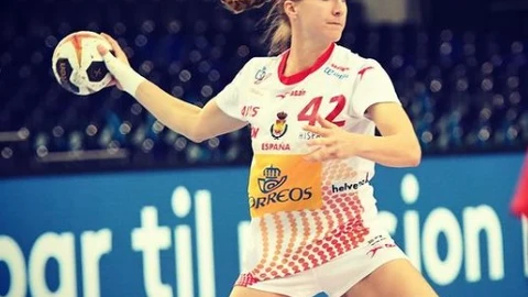 Ivet Musons, lateral de las Guerreras, que este fin de semana buscan en Llíria la clasificación para los Juegos de Tokio / Foto: Instagram