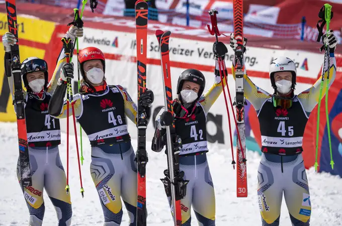 Noruega gana la prueba paralela por equipos en Lenzerheide