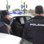 El detenido se grabó accidentalmente mientras colocaba la cámara