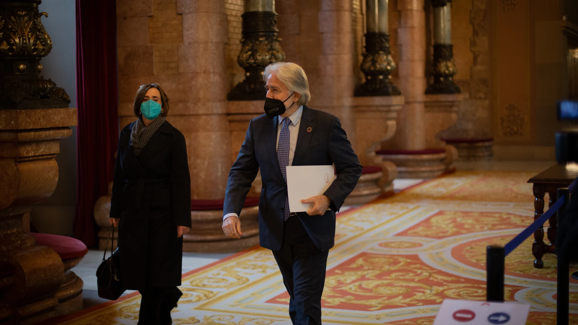 El presidente de Fomento del Trabajo, Josep Sánchez Llibre, a su llegada a una reunión con la presidenta del Parlament, Laura Borràs, en el Parlament, en Barcelona, a 19 de marzo de 2021