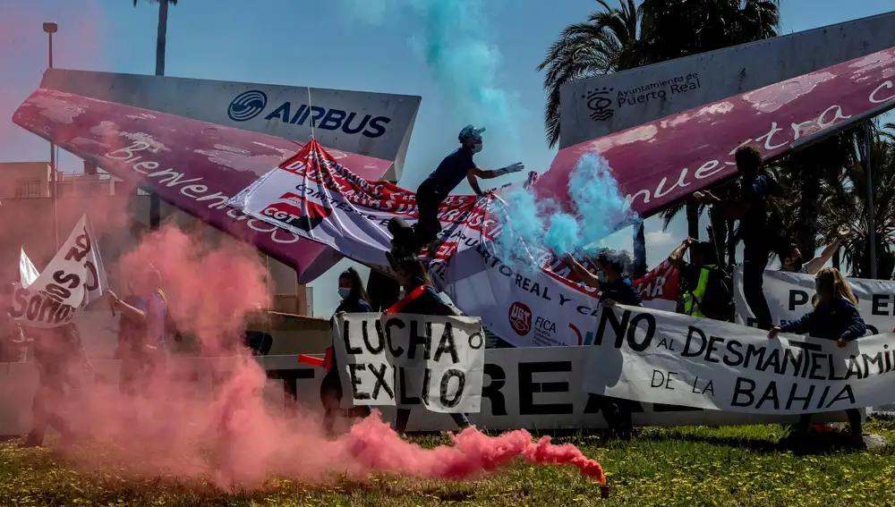 Protesta de los trabajadores de Airbus en Cádiz