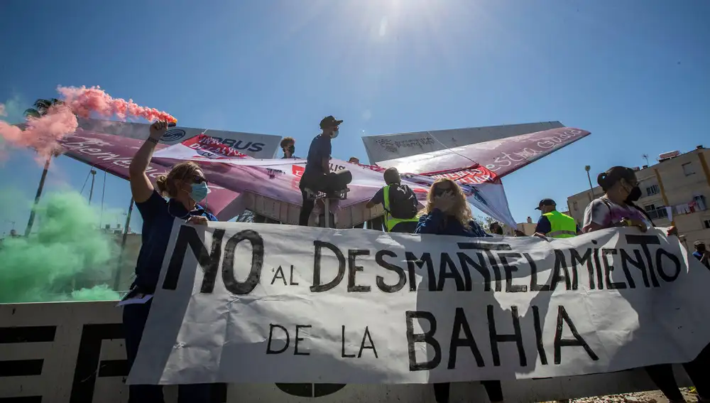 La protesta forma parte de un calendario de movilizaciones iniciado por los sindicatos esta semana. EFE/Román Ríos